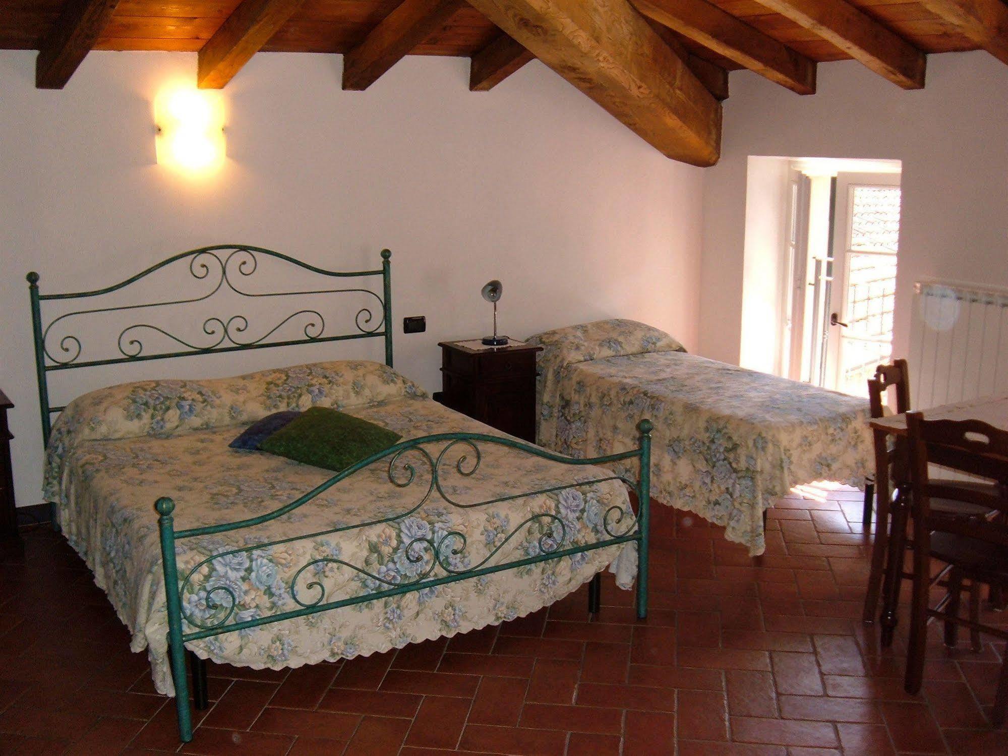 La Meridiana Casale 피뇨네 외부 사진