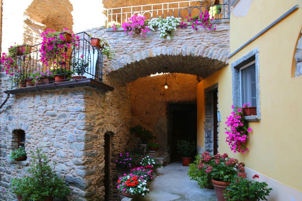 La Meridiana Casale 피뇨네 외부 사진
